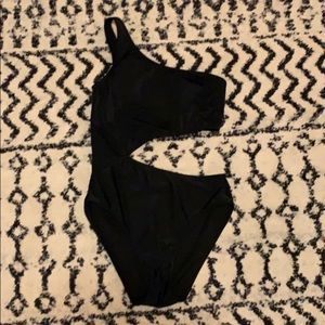 Abercrombie asymmetrical one-piece- sz S